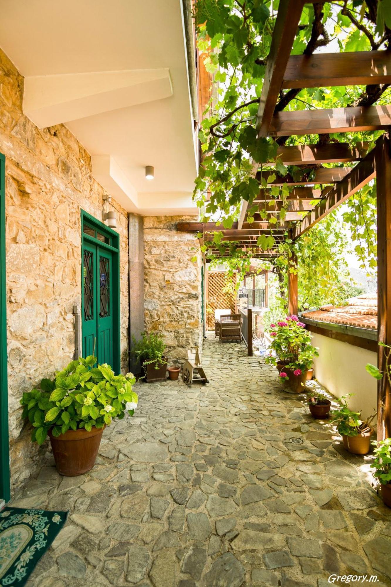Anastou'S Traditional House Kalopanagiotis Exterior foto